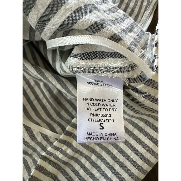 Savannah Jane Embroidered Floral Button Blouse Women’s Small Long Sleeve‎ NWT - Picture 7 of 7